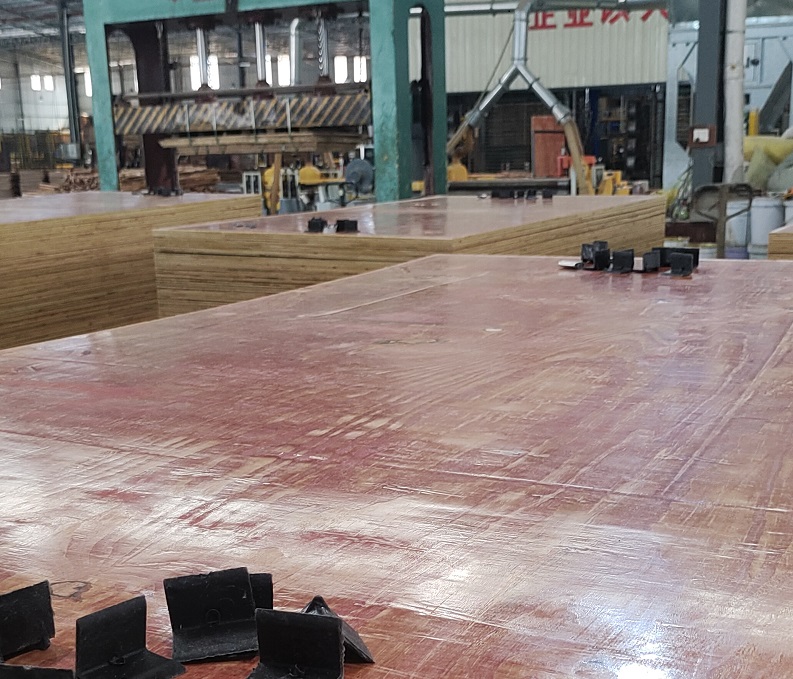 廣西建築模板廠家直銷有沒有貓膩插圖1 廣西建築模板廠家直銷有沒有貓膩插圖1